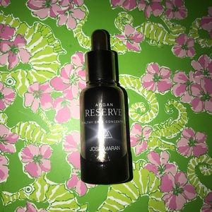 Josie Maran Reserve